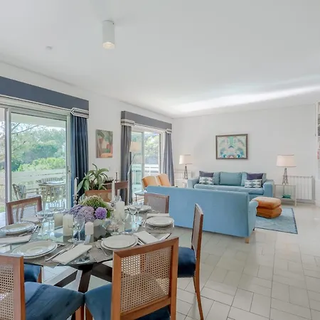 House Hébergement de vacances Estoril